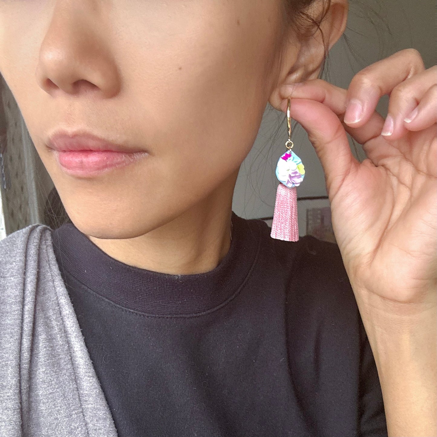 Flutter Hoop Tassels