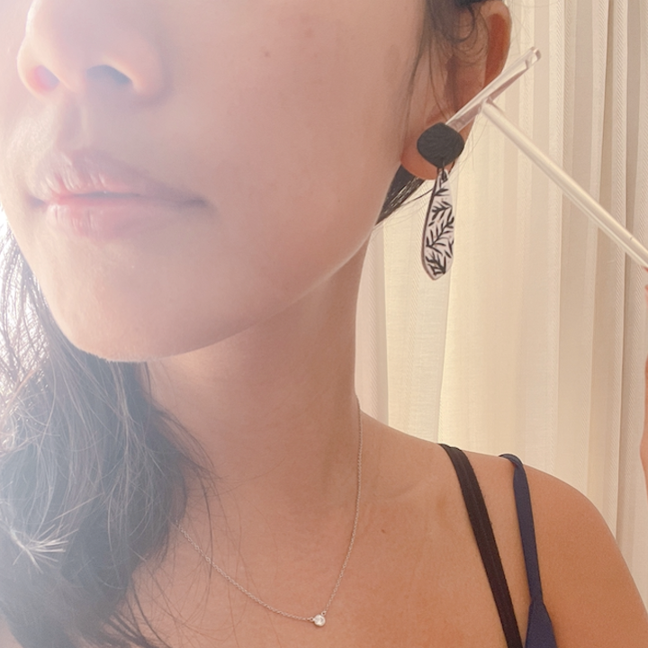 Palma drop earrings size gauge